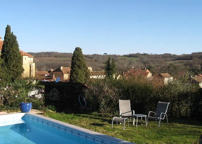 فندق مبيت وإفطار D'hotes Oeuil De Bouc Madiran